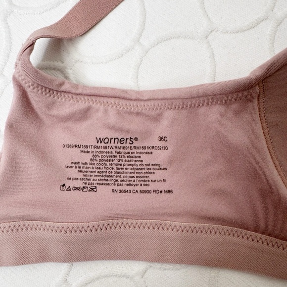 Warners Wireless Bra Nude Rose 36C - Picture 3 of 3